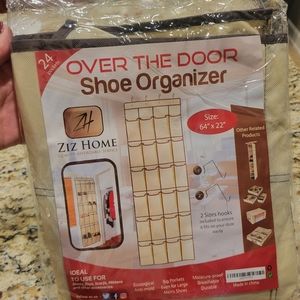 Over the door shoe organizer